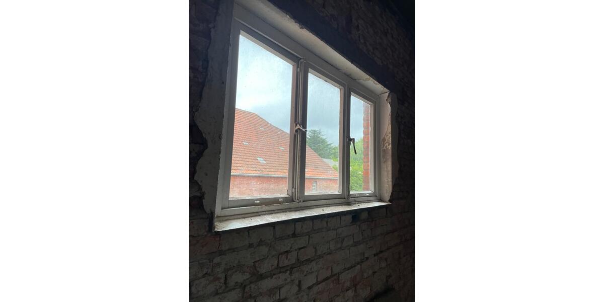 Mehrfamilienhaus, Wohnhaus Hage - 10 Zimmer, 300 m&sup2;, 350&euro; | Angebot:26197226