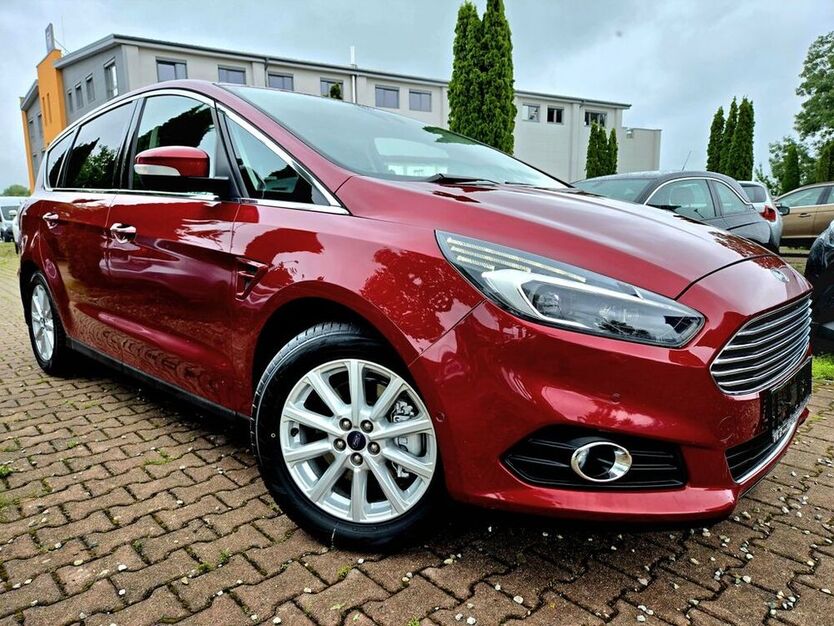 S-Max