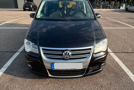 VW Touran 281.483 km 5.500 &euro; Paderborn 33100