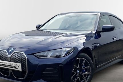 BMW i4 23.737 km 50.990 &euro; Germering 82110