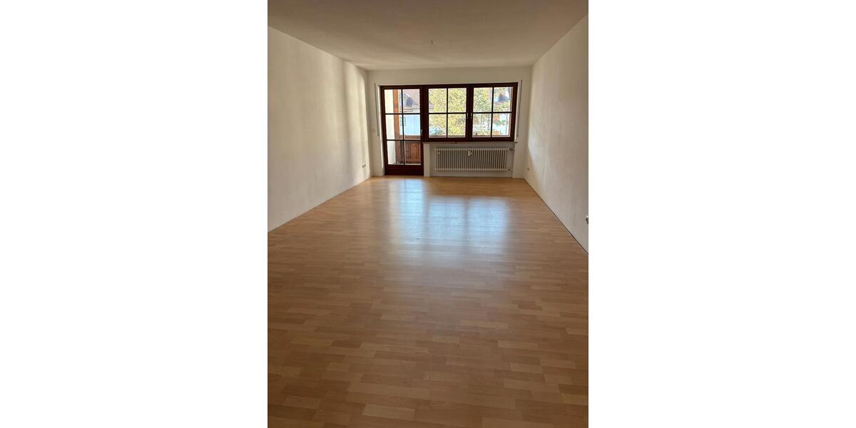 Etagenwohnung Neuötting - 3 Zimmer, 83 m&sup2;, 913&euro; | Angebot:26475315