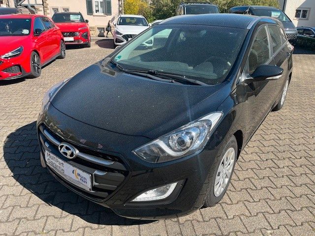 Hyundai i30 160.000 km 7.300 &euro; Villingen-Schwenningen 78048