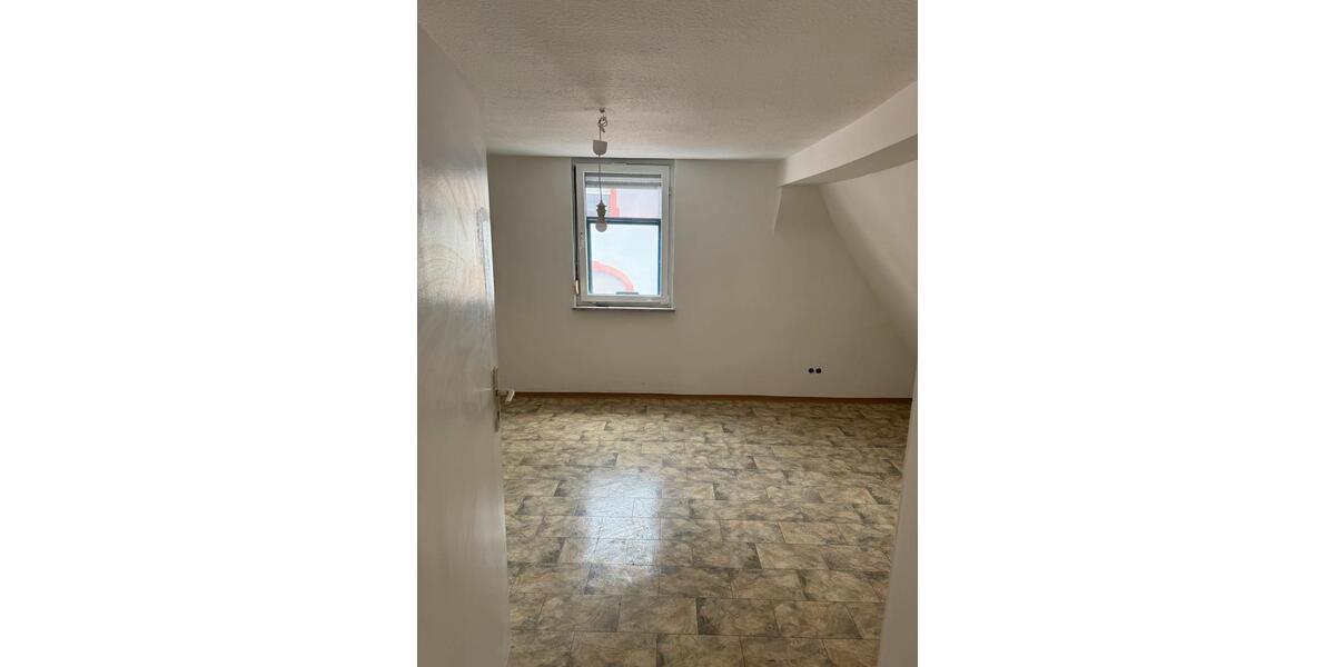 Einfamilienhaus Ketsch - 6 Zimmer, 137 m&sup2;, 270.000&euro; | Angebot:24633344