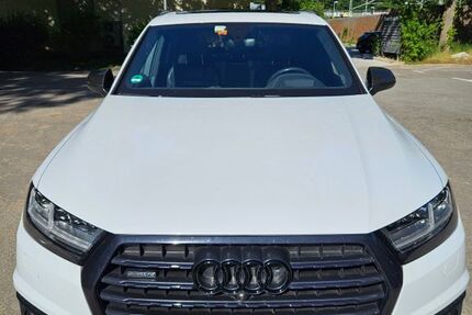 Audi Q7 170.000 km 41.500 &euro; Freiburg 79102