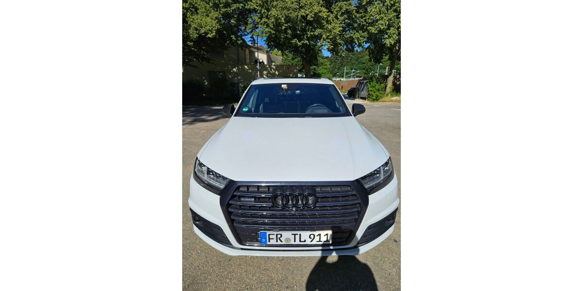 Audi Q7 170.000 km 41.500 &euro; Freiburg 79102