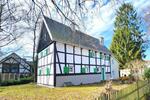 Einfamilienhaus Bergisch Gladbach Paffrath - 4 Zimmer, 155 m&sup2;, 2.350&euro; | Angebot:25715770