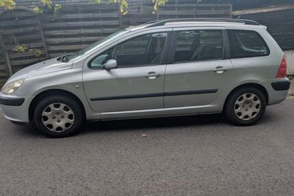 Peugeot 307 220.000 km 1.249 € Höchst 64739