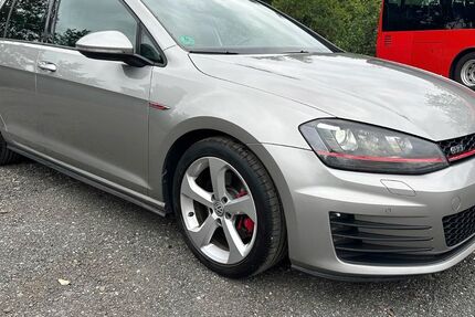VW Golf 200.921 km 12.800 &euro; Eschenburg - Hirzenhain 35713