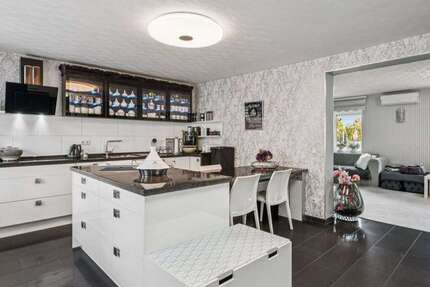 Haus zum Kaufen in Düren 389.900 € 131.7 m² 5 zimmer