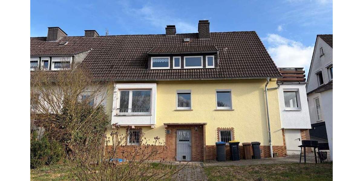 Doppelhaushälfte Bad Berleburg - 5 Zimmer, 135 m&sup2;, 189.000&euro; | Angebot:25938522