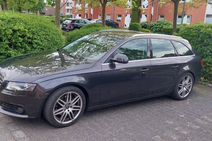 Audi A4 200.000 km 3.000 &euro; Paderborn 33100