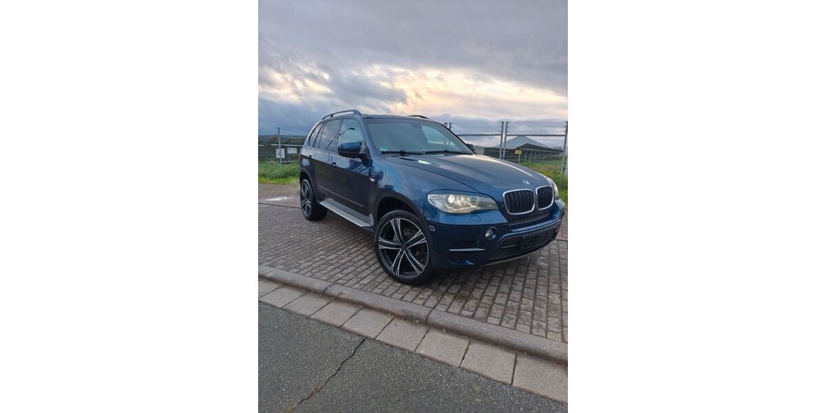BMW X5 202.000 km 12.990 &euro; Sättelstädt 99820