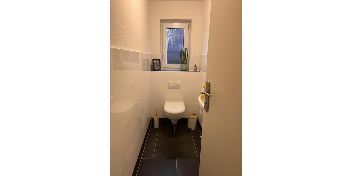 Erdgeschoßwohnung Saterland - 4 Zimmer, 100 m&sup2;, 900&euro; | Angebot:25439602