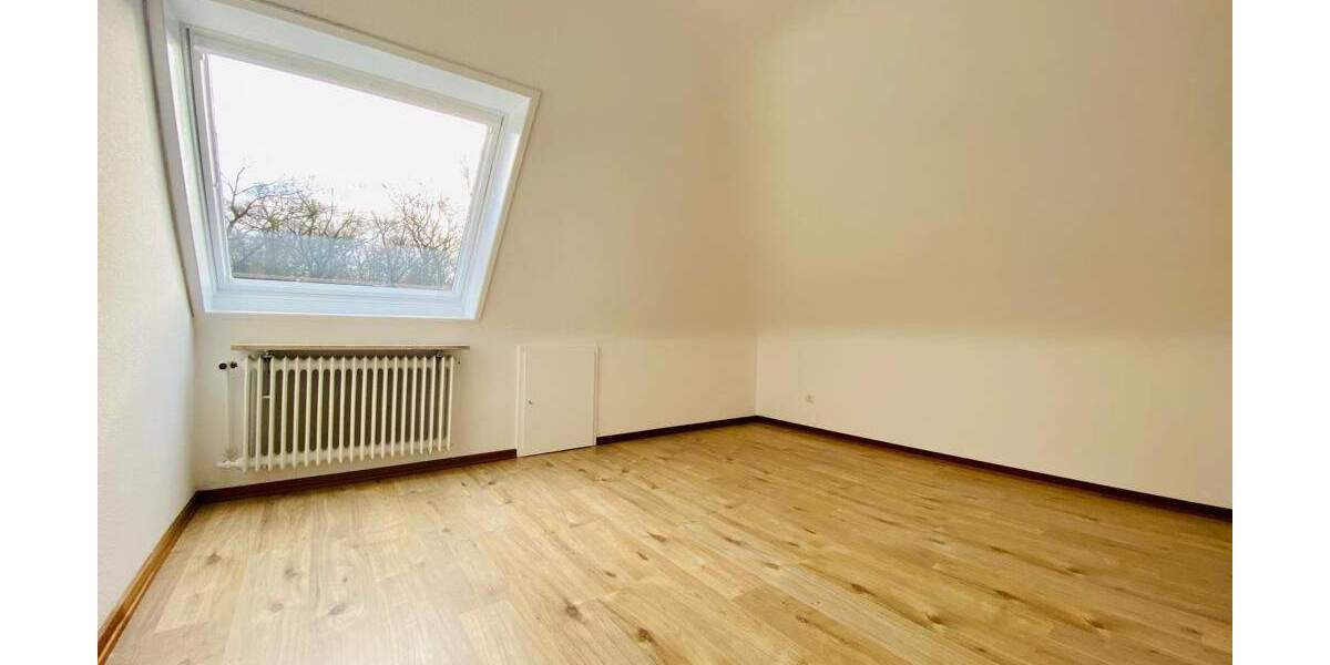 Einfamilienhaus Hamburg Wohldorf-Ohlstedt - 5 Zimmer, 165 m&sup2;, 2.390&euro; | Angebot:25566483