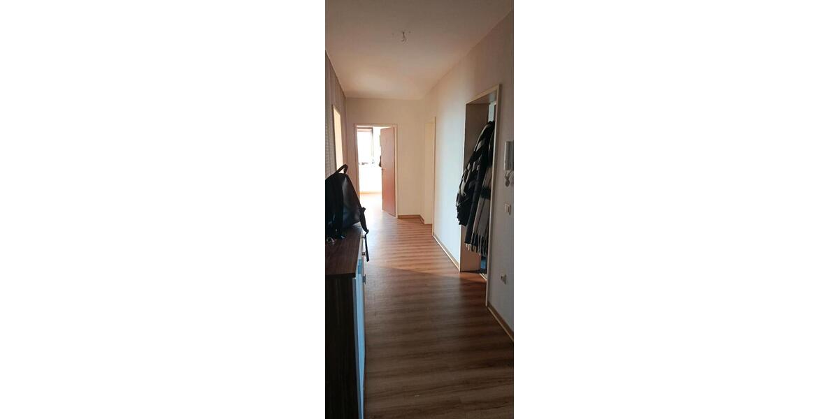 Etagenwohnung Lingen (Ems) - 2 Zimmer, 100 m&sup2;, 422&euro; | Angebot:25567952
