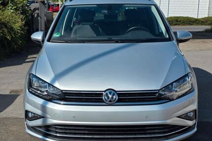 VW Golf Sportsvan 81.350 km 10.800 &euro; Solingen 42655