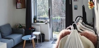 Zimmer in 3er-WG mit eigenem Balkon
