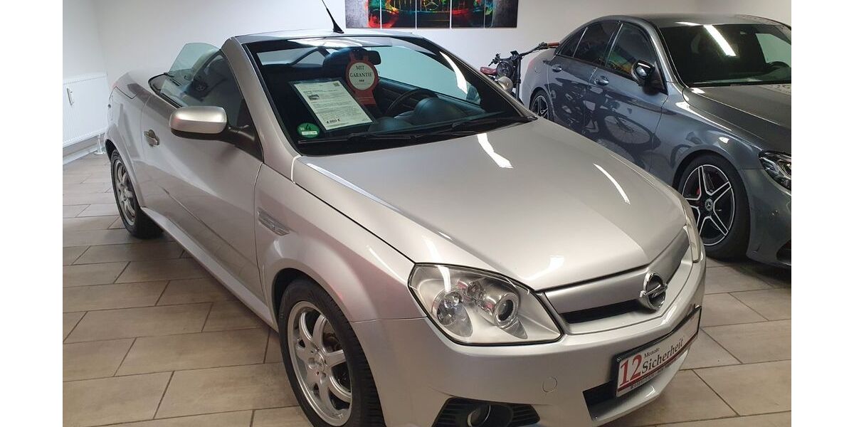 Opel Tigra 169.467 km 3.000 &euro; Hamburg 22529
