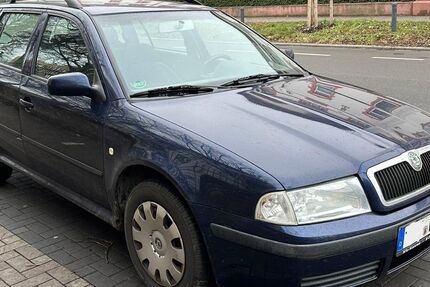 Skoda Octavia 267.000 km 990 &euro; Worms 67547