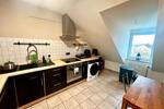 Wunderschöne, helle 3-Zimmer Dachgeschoßwohnung mit Balkon zu vermieten