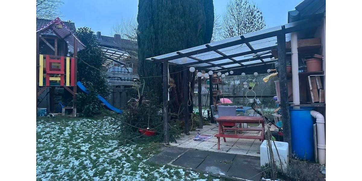 Etagenwohnung Wachtberg - 4 Zimmer, 100 m&sup2;, 1.150&euro; | Angebot:25405147