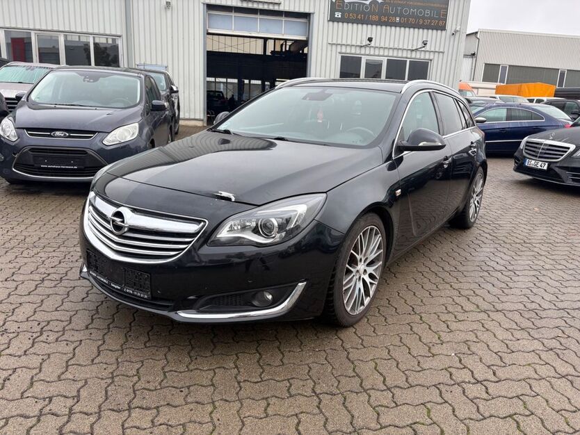 Opel Insignia 152.000 km 5.900 € Salzgitter 38229