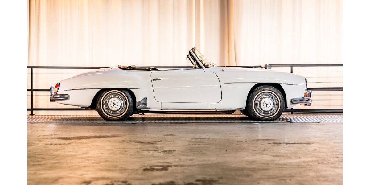 Mercedes-Benz 190 23.000 km 115.000 € Ismaning 85737