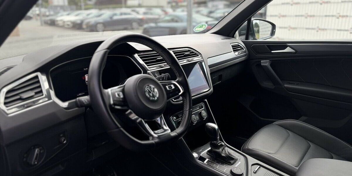 VW Tiguan Highline R-Line/ Kamera/ Headup / 4Motion 94.000 km 25.900 &euro; Mönchengladbach 41066