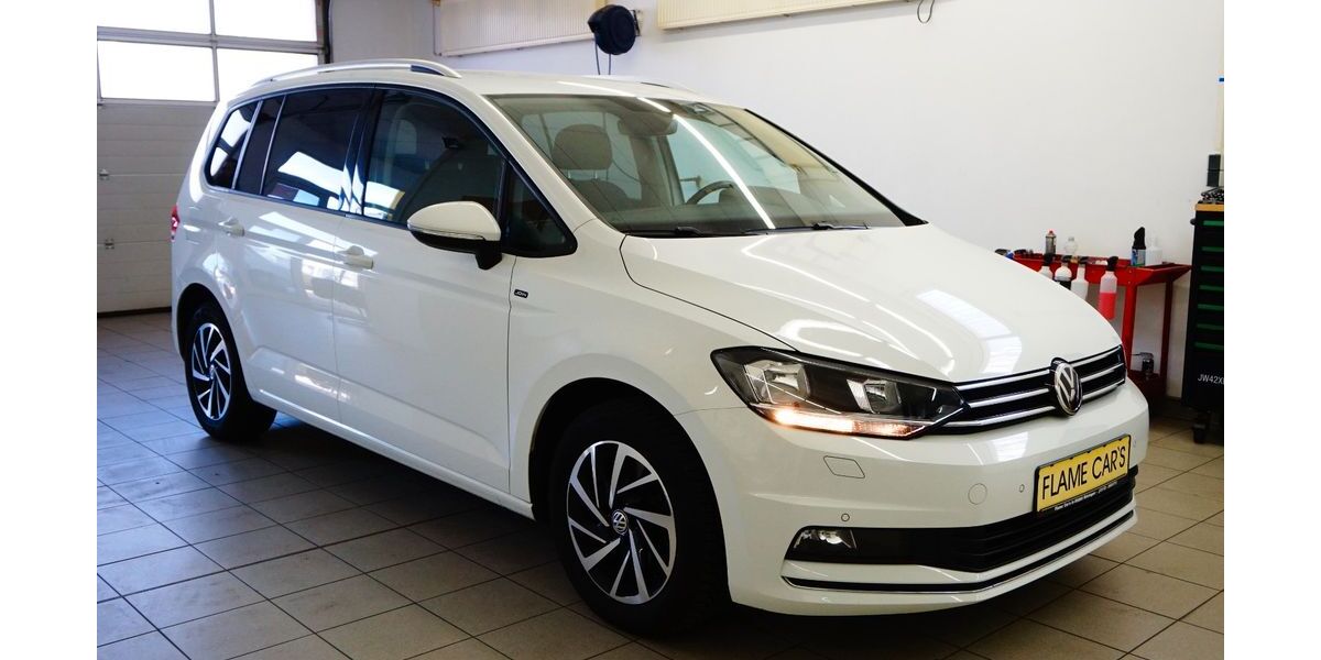 VW Touran 125.000 km 15.990 &euro; Vöhringen 89269