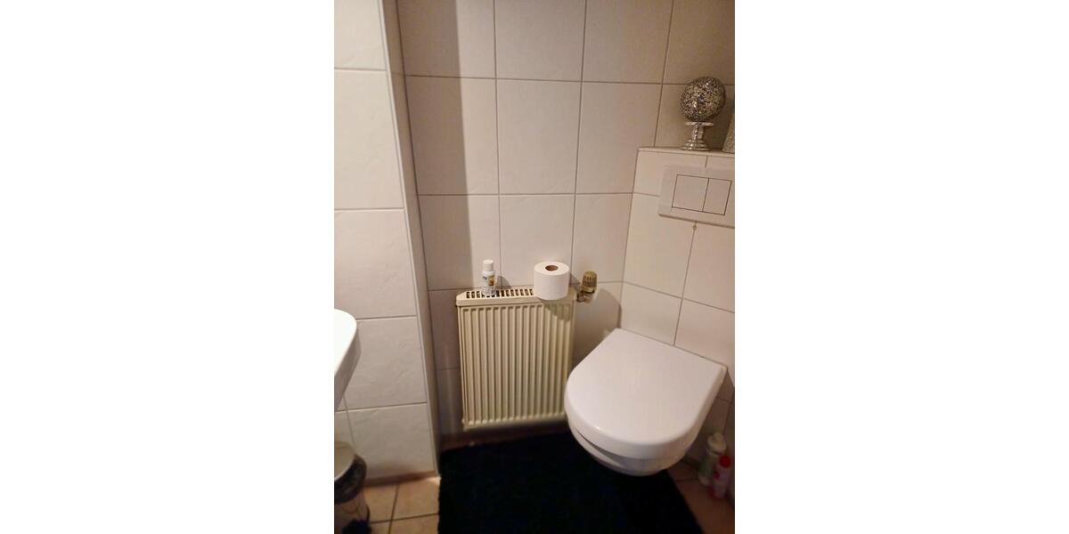 Einfamilienhaus Netphen - 2 Zimmer, 121 m&sup2;, 990&euro; | Angebot:26267434