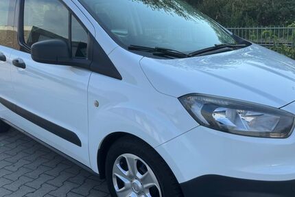 Ford Transit Courier 149.990 km 5.790 &euro; Herne 44653