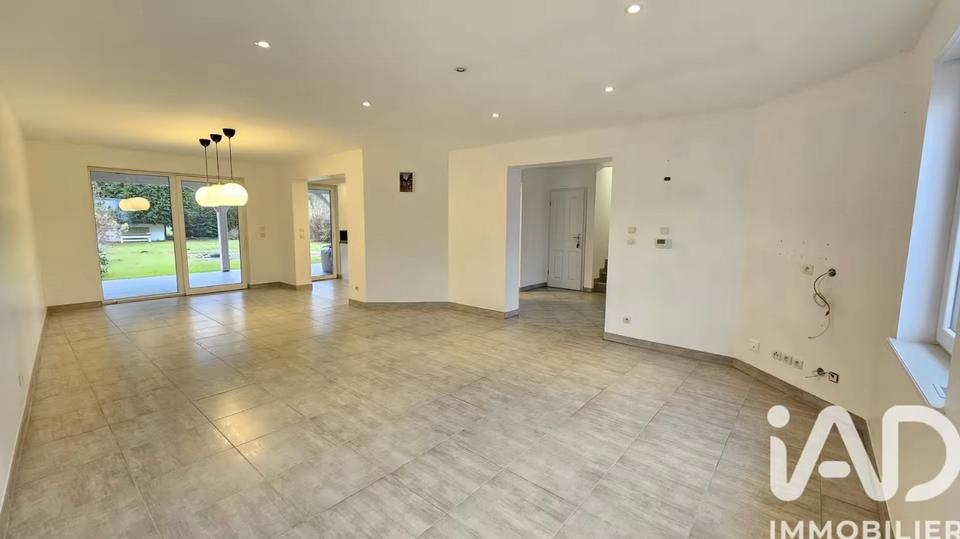 Einfamilienhaus Saarlouis - 6 Zimmer, 160 m&sup2;, 330.000&euro; | Angebot:26338923