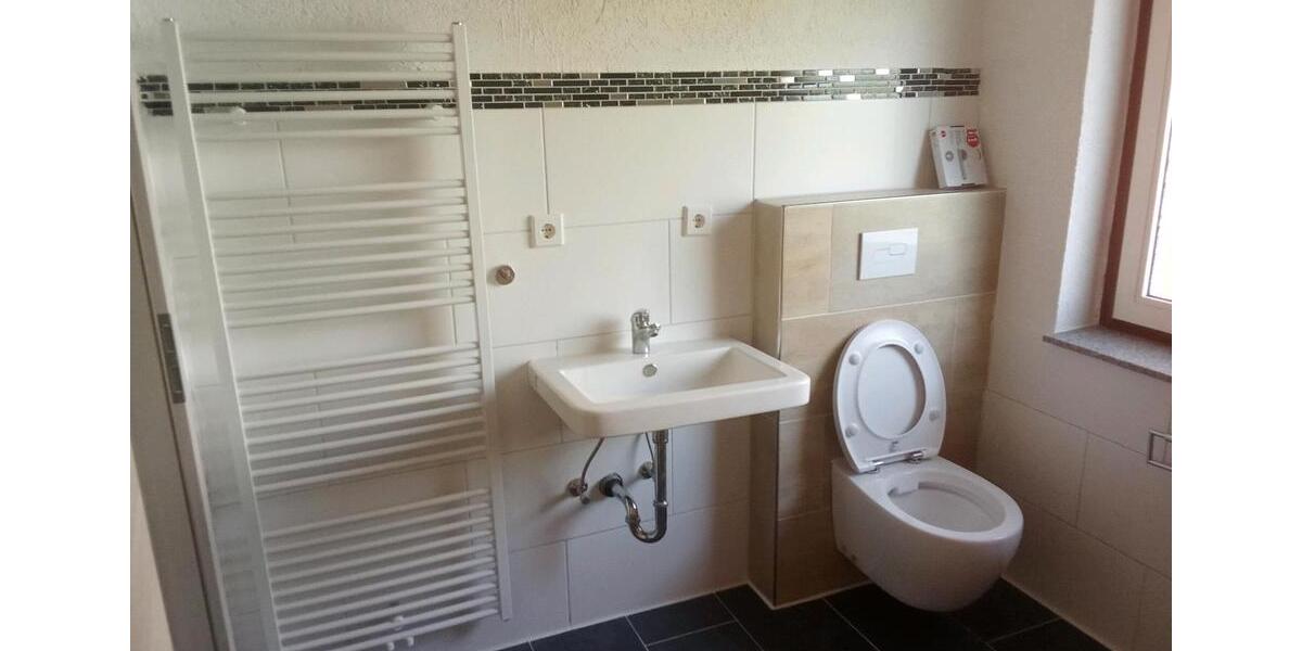 Etagenwohnung Weißenbrunn - 4 Zimmer, 110 m&sup2;, 150.000&euro; | Angebot:26445675