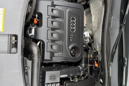 Audi Q3 160.000 km 14.500 &euro; Wiesbaden 65183
