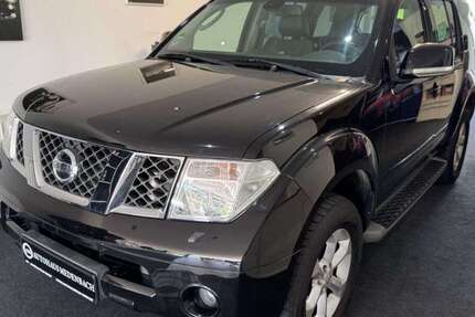 Nissan Pathfinder 173.311 km 14.990 € Wiesbaden 65207