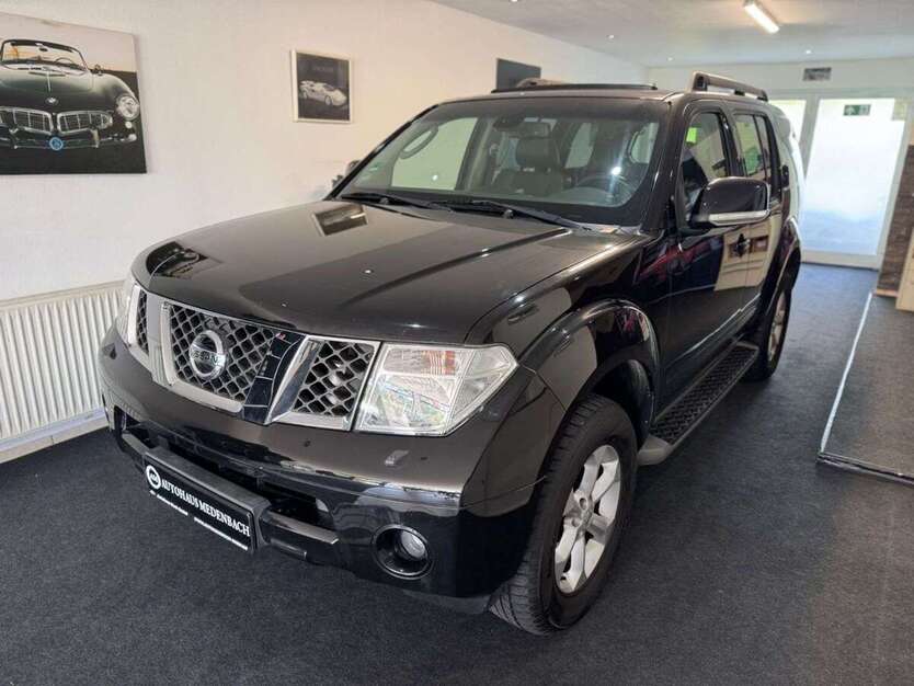 Nissan Pathfinder 173.311 km 14.990 € Wiesbaden 65207