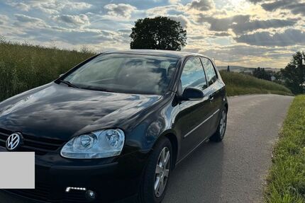 VW Golf 203.220 km 2.500 &euro; Schallodenbach 67701