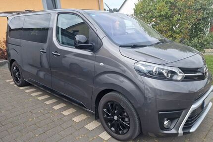 Toyota Proace (Verso)
