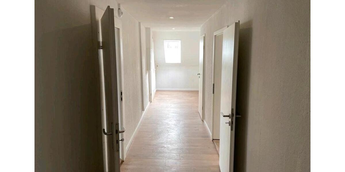 Dachgeschoßwohnung Klipphausen - 2 Zimmer, 65 m&sup2;, 650&euro; | Angebot:25937734