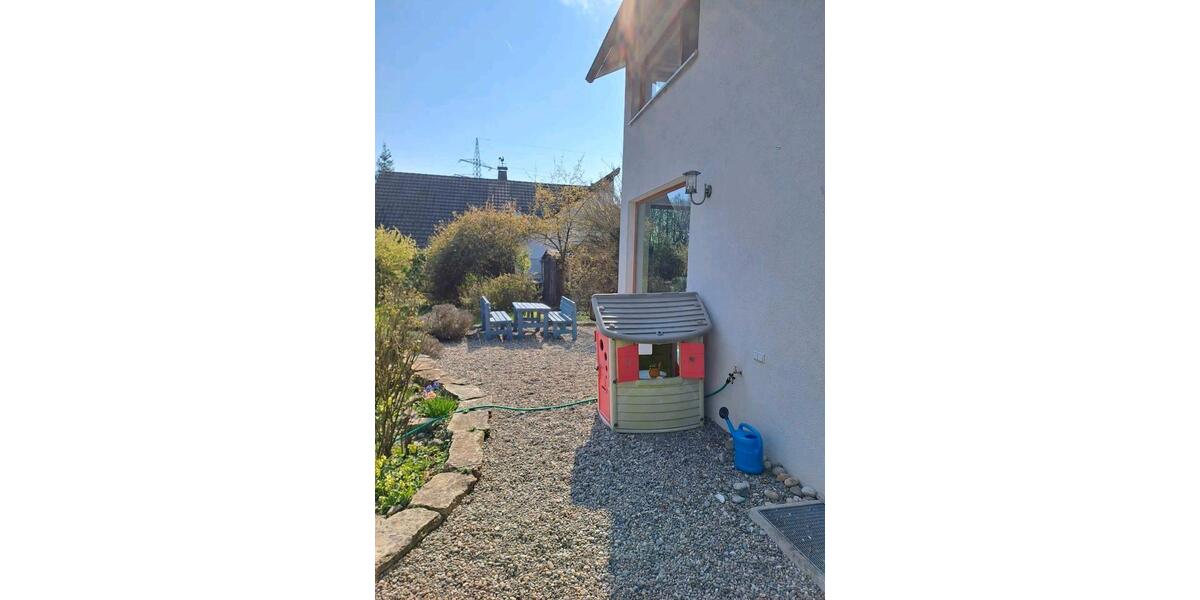 Doppelhaushälfte Lörrach - 5 Zimmer, 140 m&sup2;, 2.600&euro; | Angebot:26098163