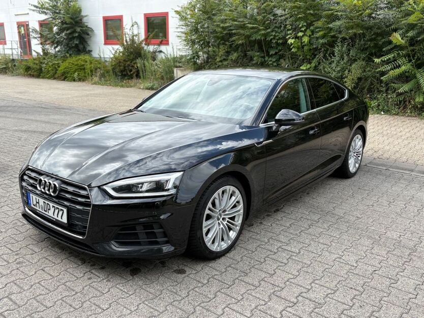 Audi A5 161.000 km 20.799 € Lüdinghausen 59348