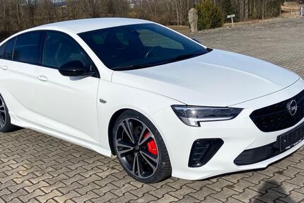 Opel Insignia 84.852 km 25.499 &euro; Weiden I.d.OPf. 92637