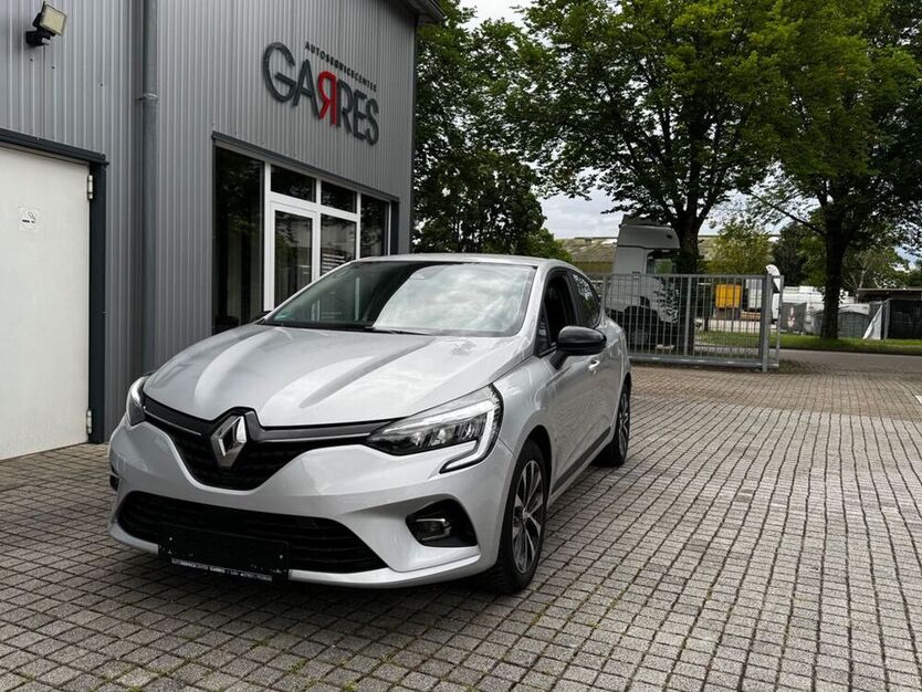 Clio