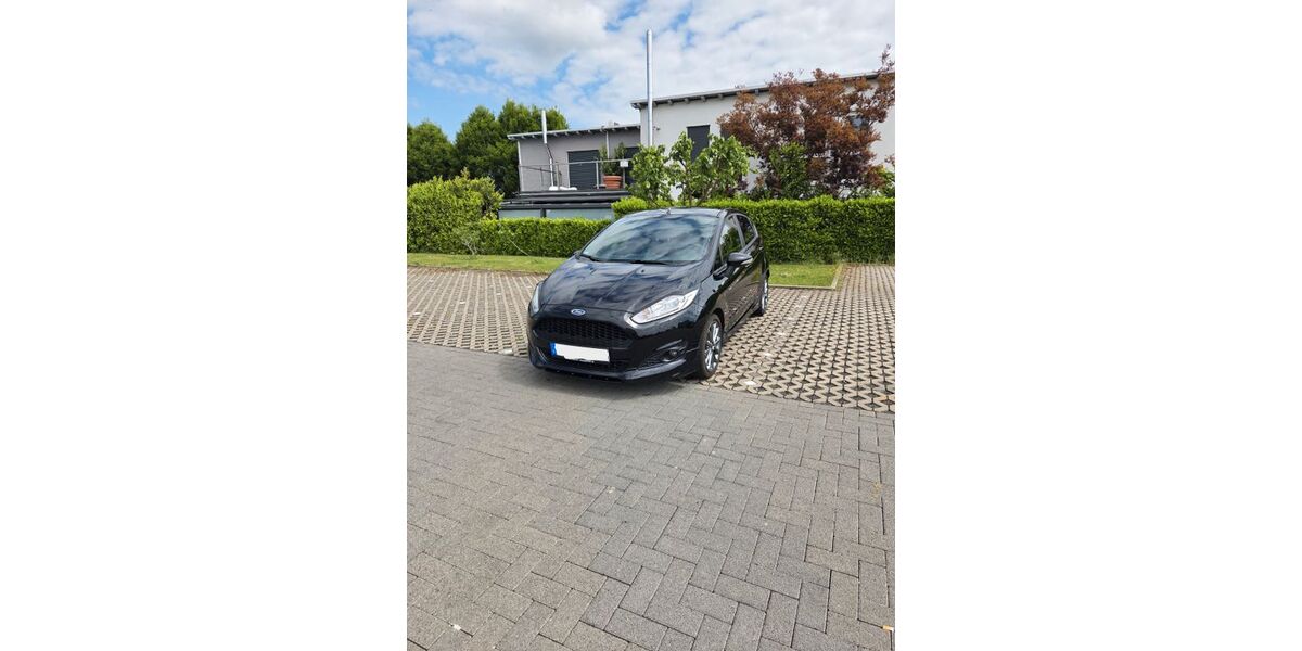 Ford Fiesta 119.316 km 6.700 &euro; Bad Vilbel 61118