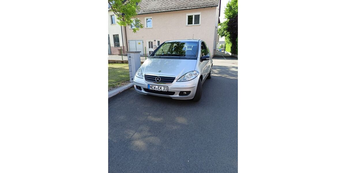 Mercedes-Benz A 150 55.864 km 4.950 &euro; Grafenwöhr 92655