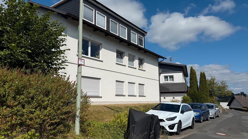 Mehrfamilienhaus, Wohnhaus Wilnsdorf - 10 Zimmer, 255 m&sup2;, 345.000&euro; | Angebot:27121666