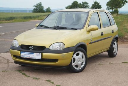 Opel Corsa 54.900 km 3.999 &euro; Bechenheim 55234