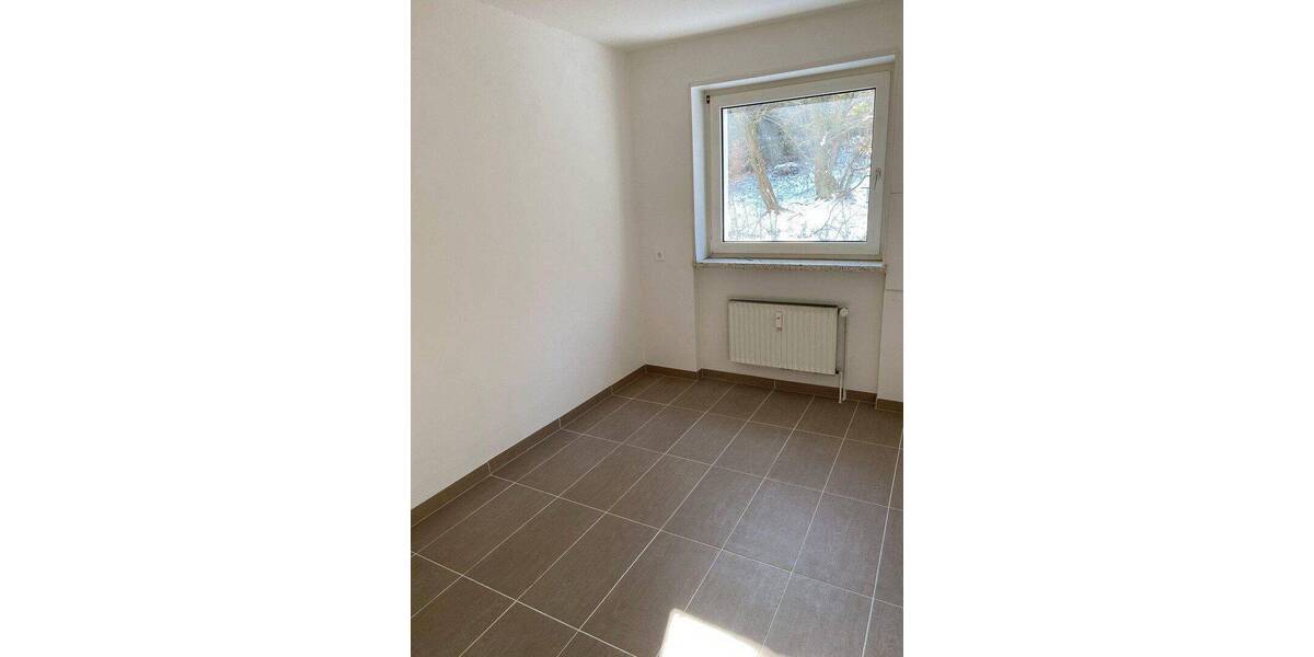 Etagenwohnung Goslar Steinberg - 4 Zimmer, 100 m&sup2;, 830&euro; | Angebot:26908514