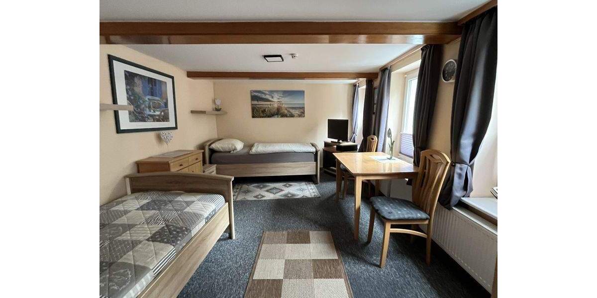 Gewerbeobjekt Itzehoe - 6 Zimmer, 349.000&euro; | Angebot:25705222