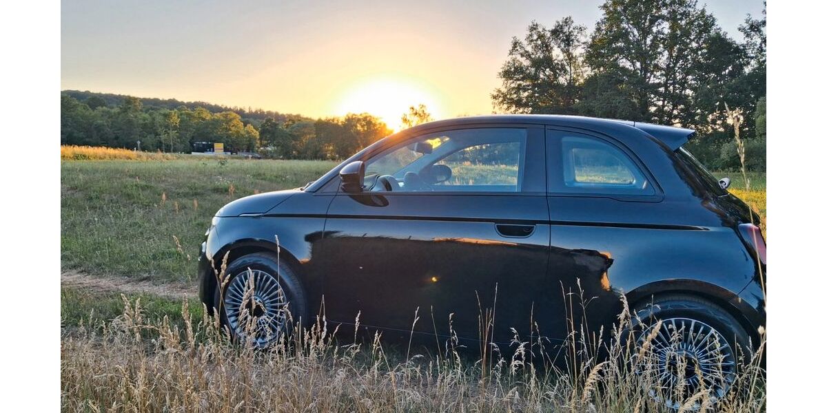 Fiat 500e 28.500 km 18.600 &euro; Bamberg 96049